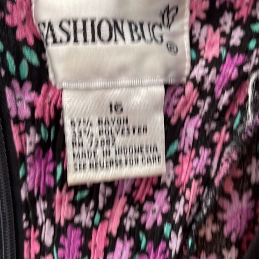 Fashion Bug 16 super cute black dress attached floral cover mini pink flowers - Picture 4 of 9